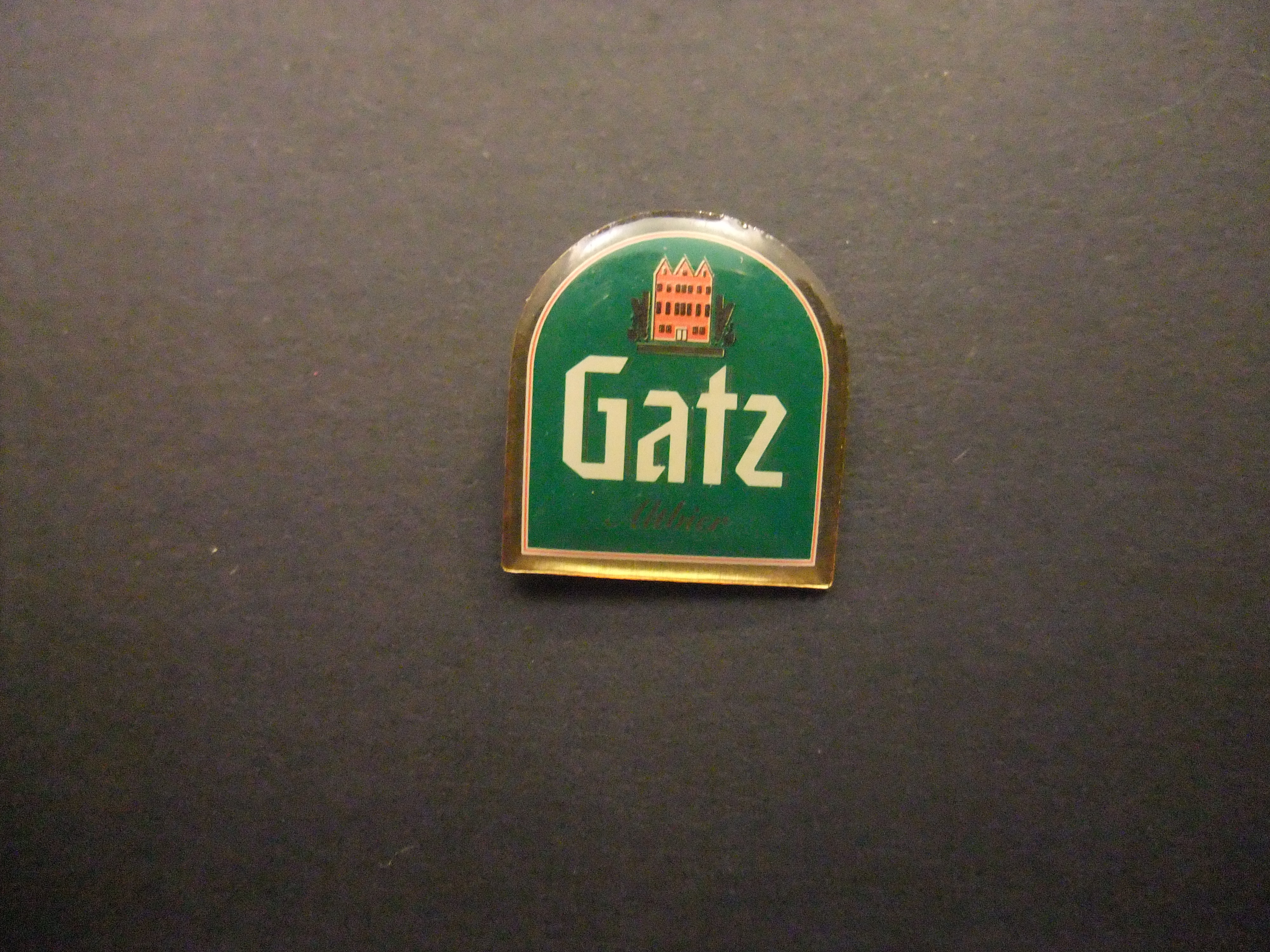 Gatz Altbier Duits bier ( Dusseldorf) door Carlsberg op de markt gebracht